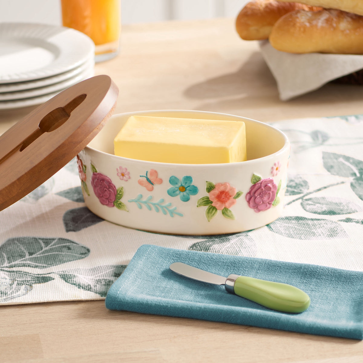 (2 pack) The Pioneer Woman Ceramic Painted Meadow Butter Dish with Acacia Wood Lid and Serving Knife, Best Used for Everyday Kitchen Organization