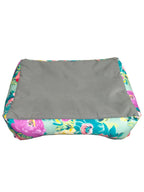 The Pioneer Woman Sweet Rose Medium Pet Bed, 25" x 21"