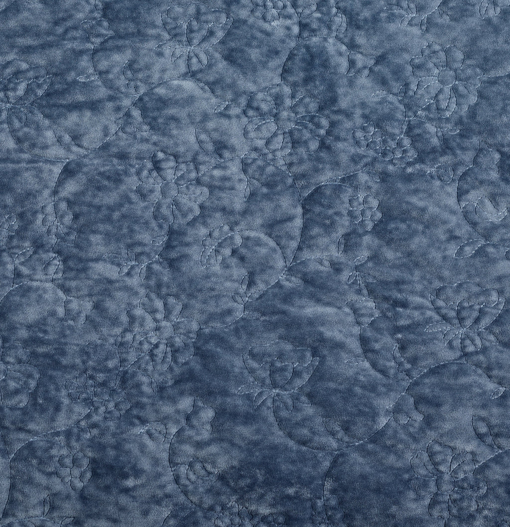 Cottage Bloom Eloise Floral Velvet Quilt, Full/Queen, Blue Dust Bedding