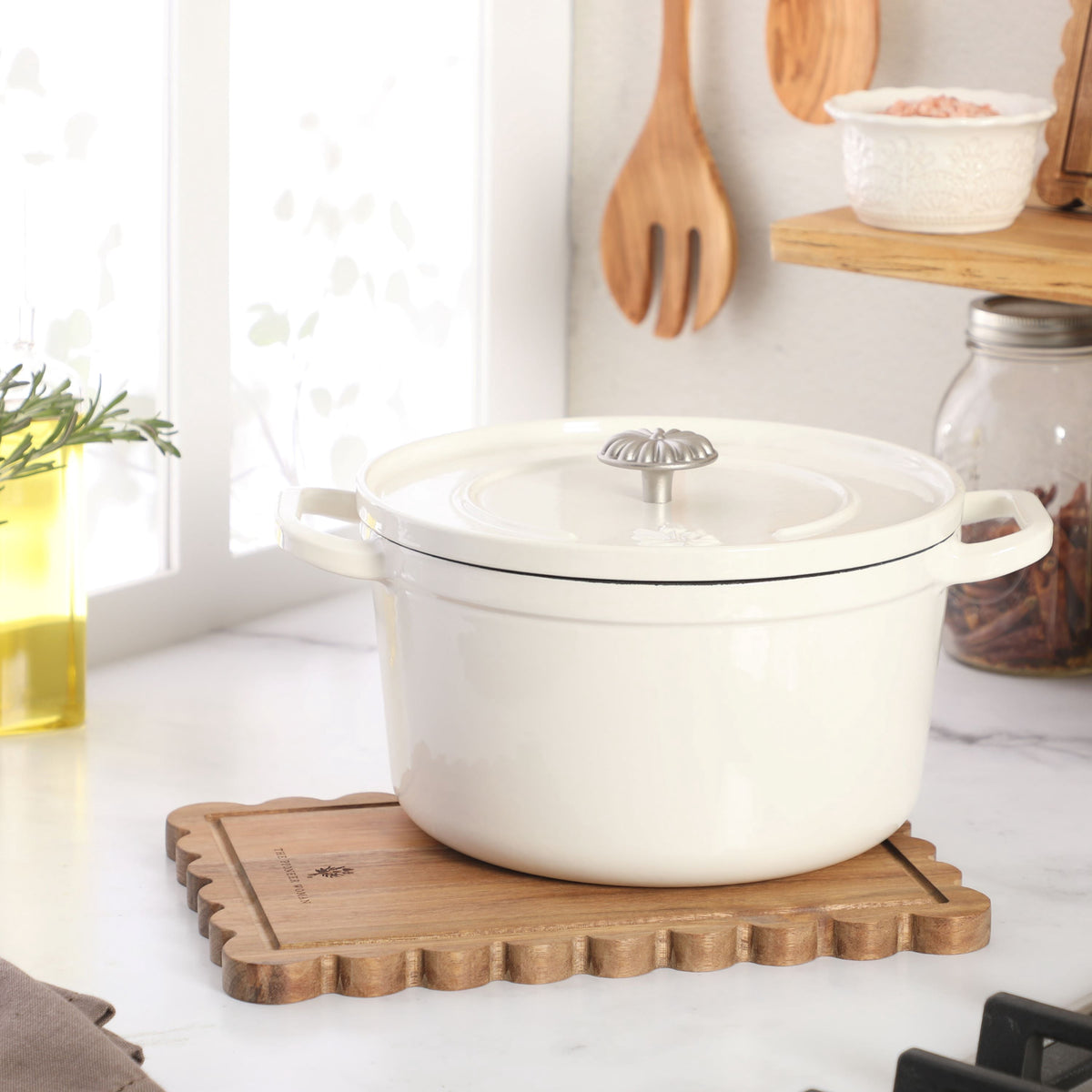 The Pioneer Woman 5-Quart Enameled Cast Iron Dutch Oven with Lid, Linen
