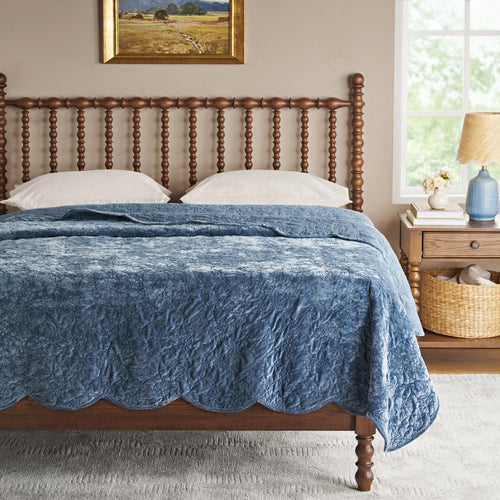 Cottage Bloom Eloise Floral Velvet Quilt, Full/Queen, Blue Dust Bedding