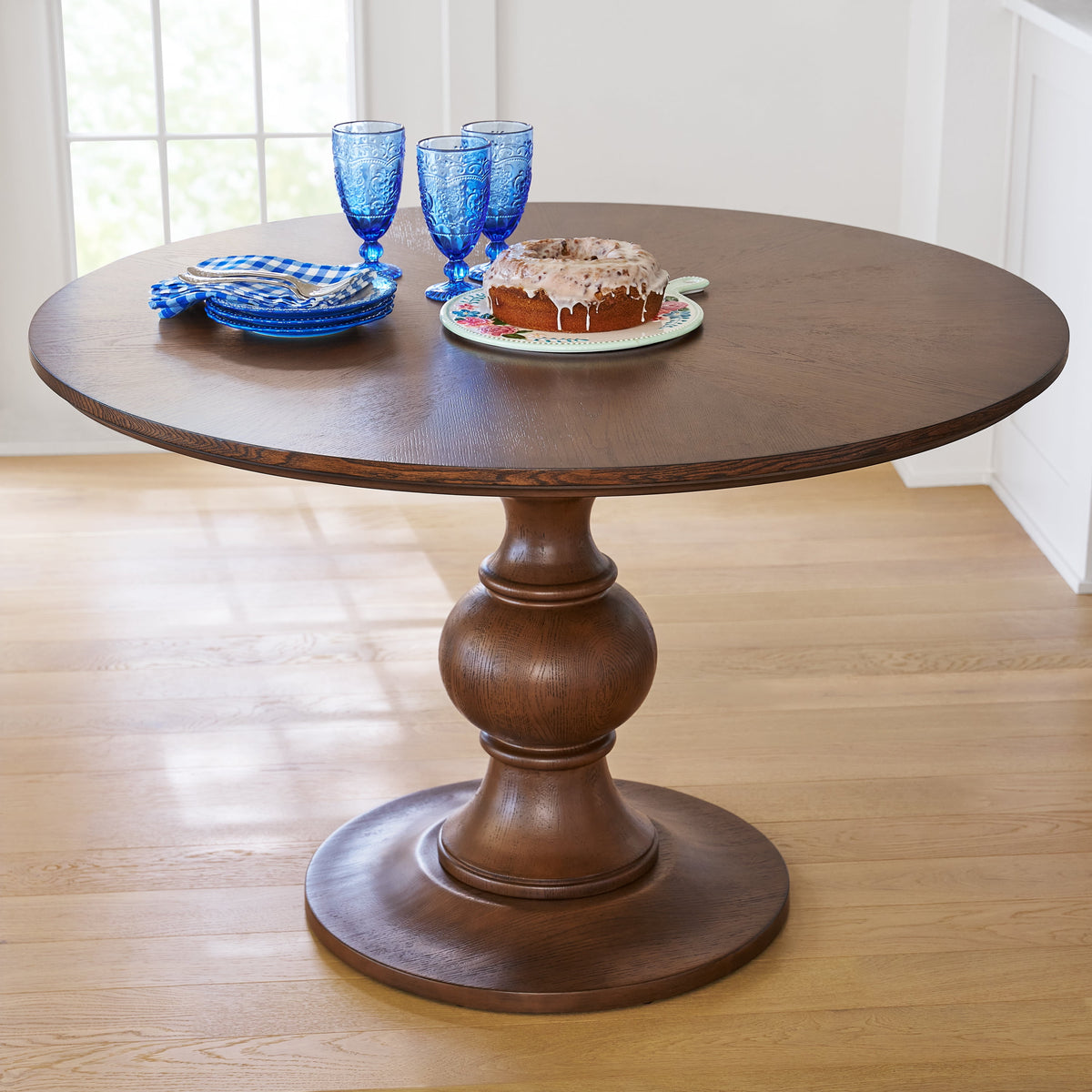 The Pioneer Woman Callie Round Dining Table, Heirloom Brown Finish